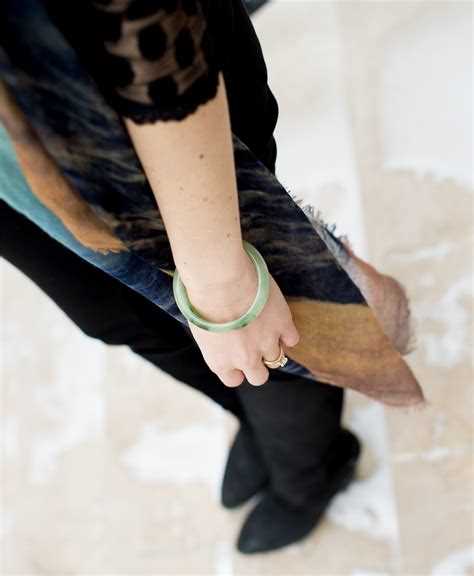 Wear jade bangle left hand