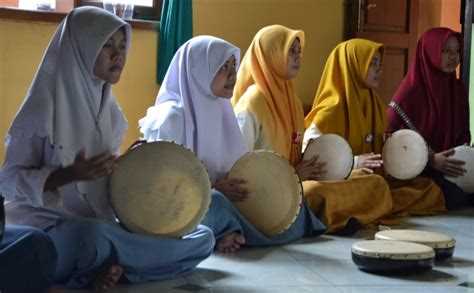 The Impact of Islamic Music on the Youth